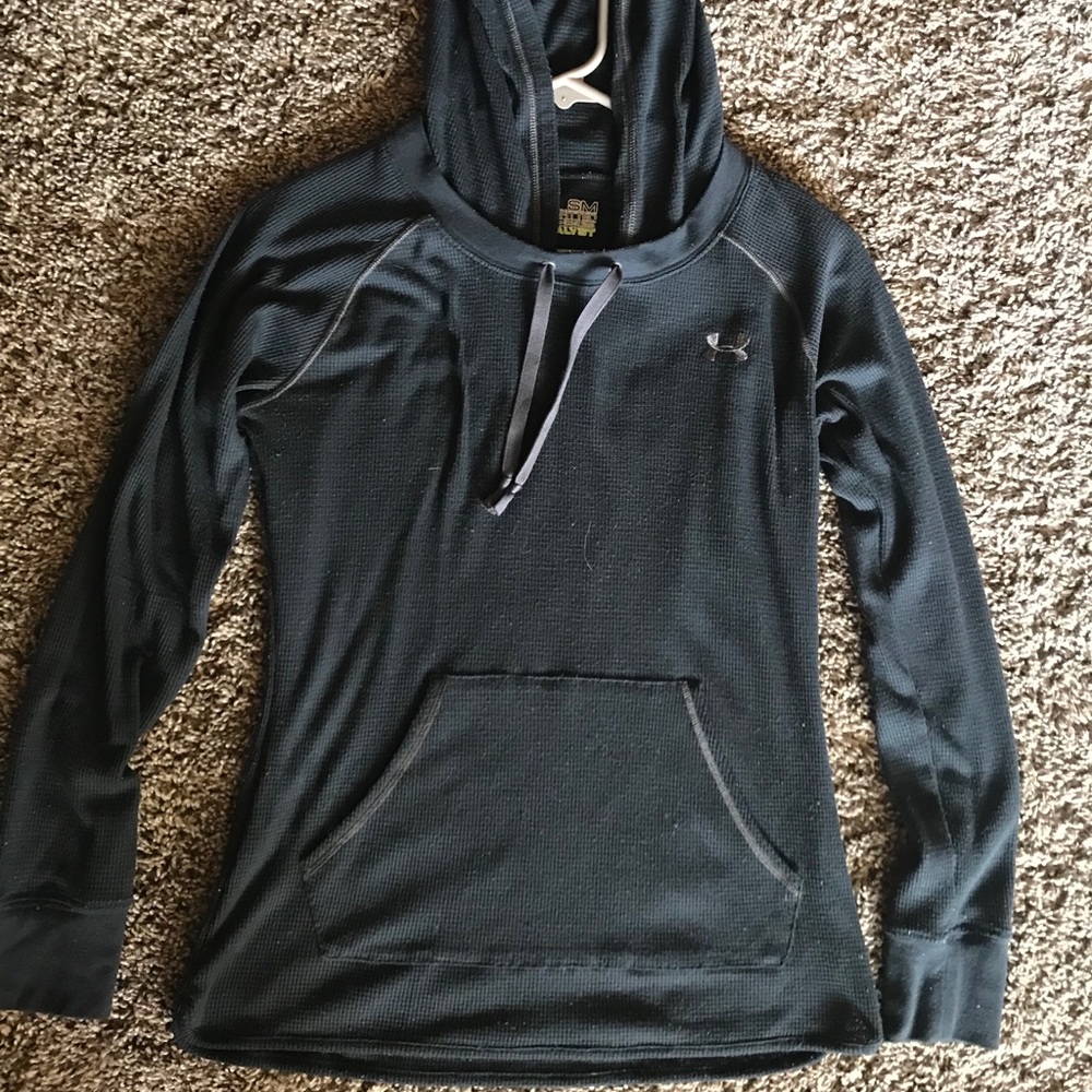 Under Armour sweatshirt
